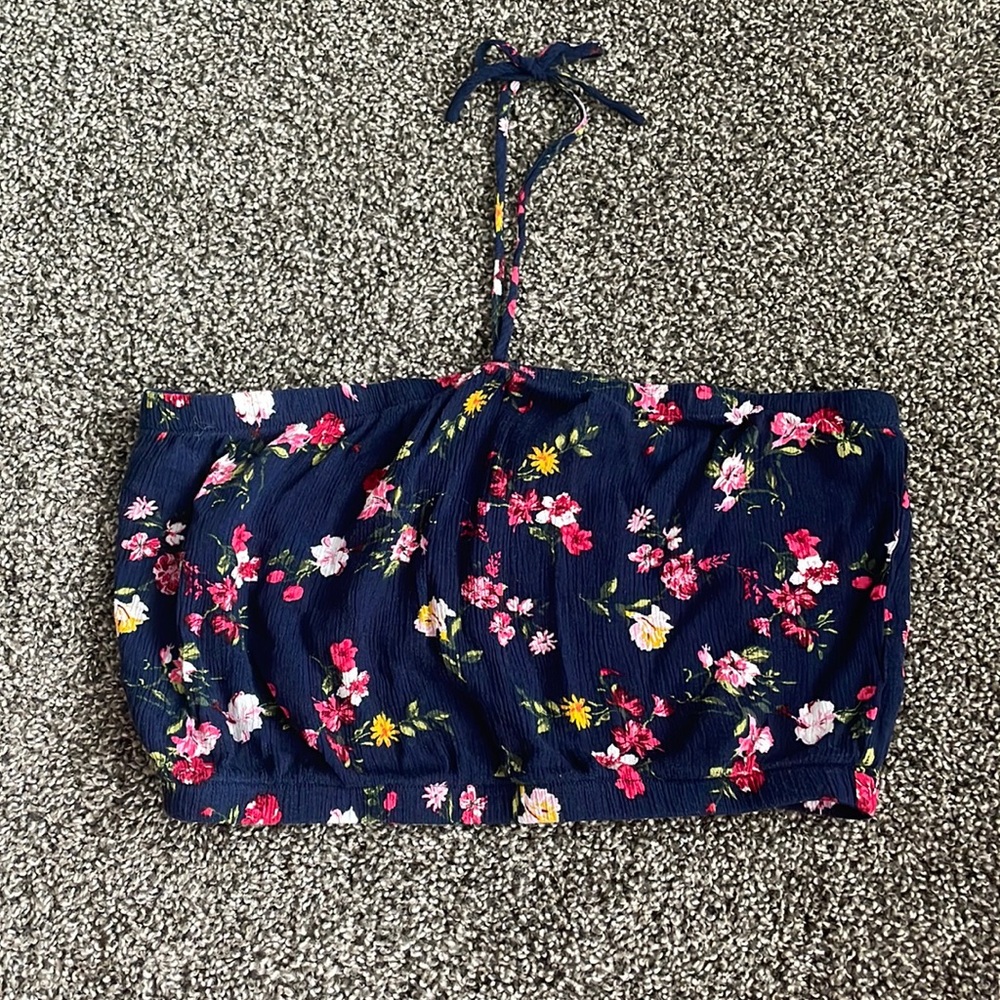 Ambiance Blue Cropped Halter Neck Top Size M